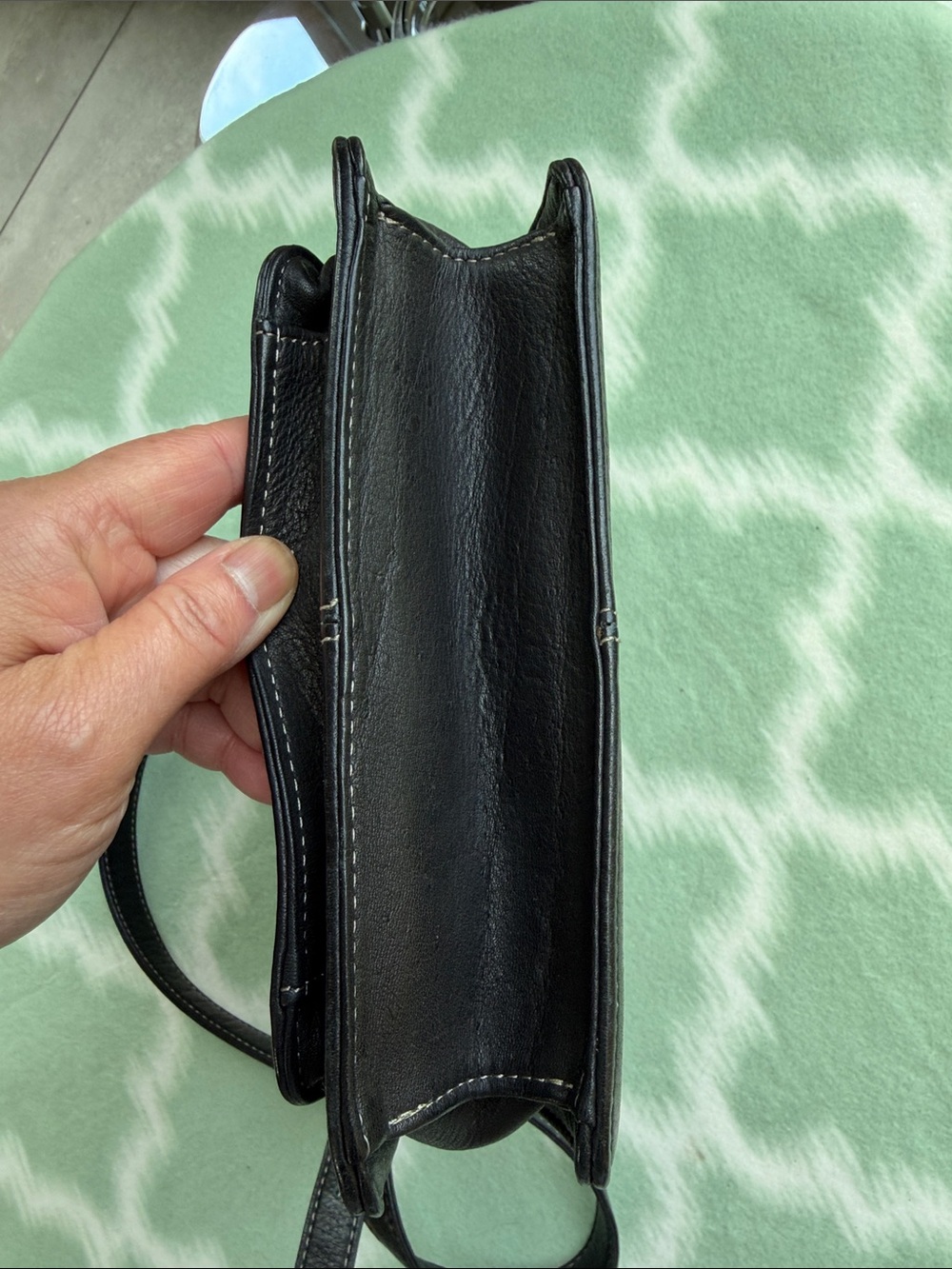 Fossil Black Pebbled Leather Crossbody Bag - 9x8x3” - Picture 11 of 15